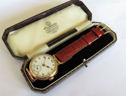 fig 2. Gents antique 9ct gold Mobilia wrist watch