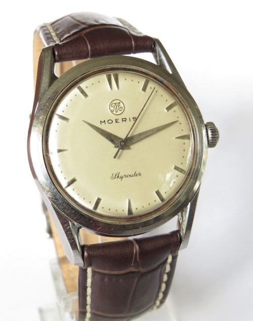 fig 1. Gents 1950s Moeris Skyrouter wrist watch