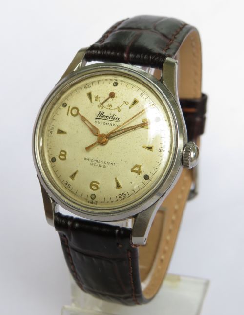 Gents 1950s Mondia Wrist Watch with Power Reserve Indicator