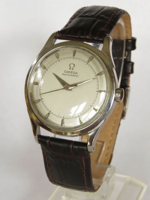 Gents Omega Bumper Automatic Wrist Watch, C1949