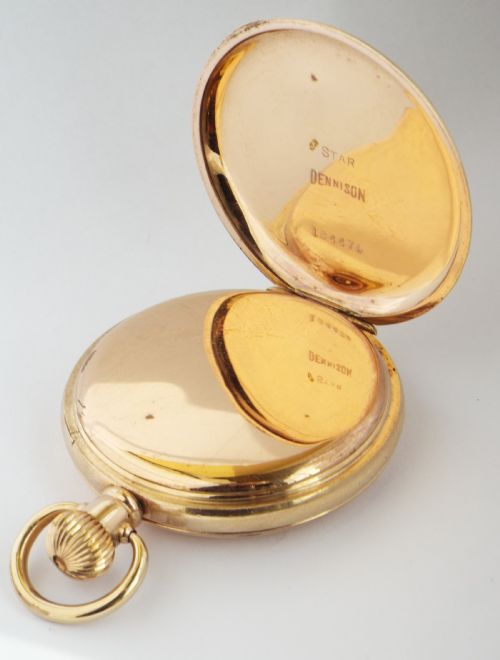 fig 3. A 1930s Vertex full hunter pocket watch.