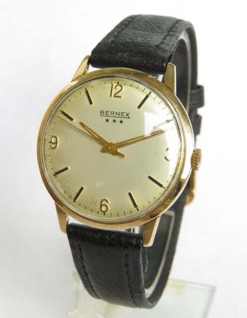 Gents 9ct Gold Bernex Wrist Watch, 1966