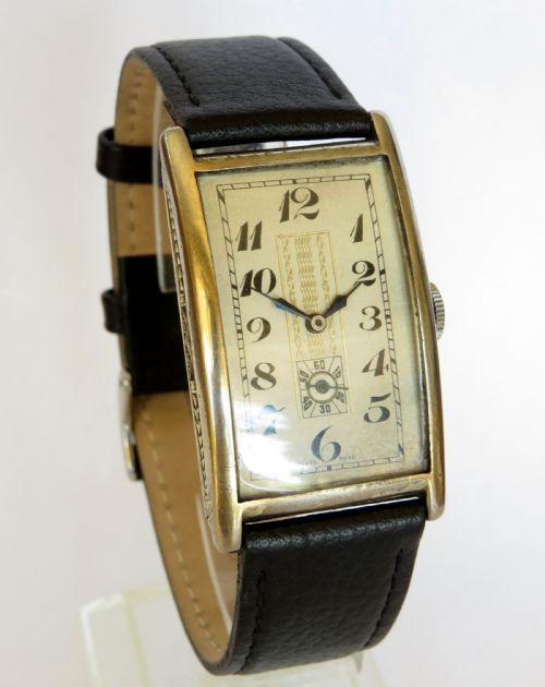 fig 1. Gents 1930s Art Deco wrist watch