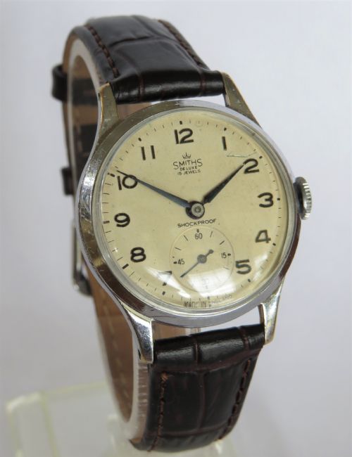 fig 1. Gents Smiths De Luxe wrist watch