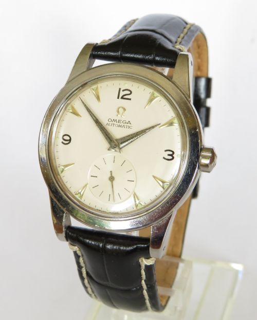fig 1. Gents Omega bumper automatic wrist watch, 1950