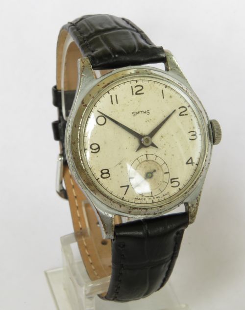 fig 1. Gents 1940s Smiths wrist watch