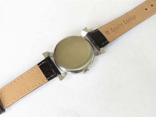 fig 1. Gents 1950s Roamer wrist watch, super condition