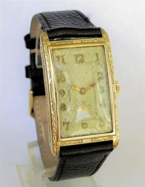 fig 1. Good sized mens 9ct gold Art Deco wrist watch