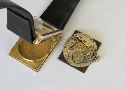 fig 2. Gents 9ct rose gold 1930s Pierce wrist watch