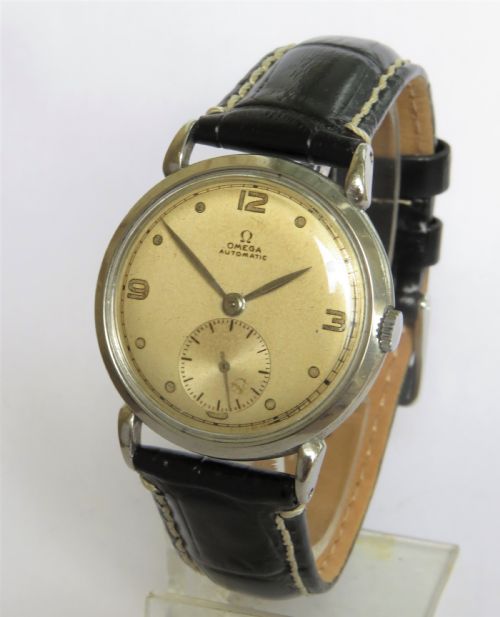 Gents 1940s Omega Bumper Automatic Wrist Watch