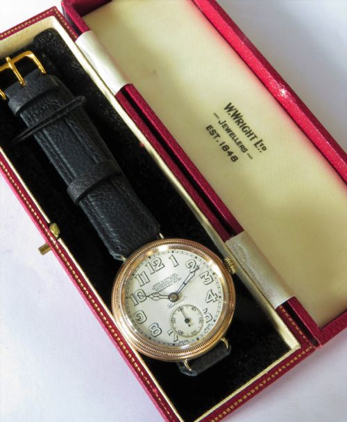 fig 2. Gents 9ct gold Colonial wrist watch, John Elkan