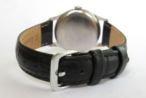 fig 1. Gents 1940s Yeoman wrist watch