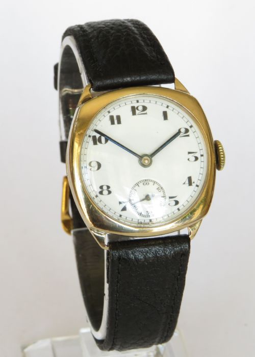 fig 1. Gents 9ct gold wrist watch, 1949