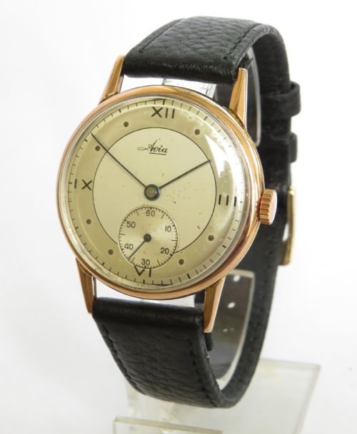 Gents 9ct Gold Avia Wrist Watch, 1947
