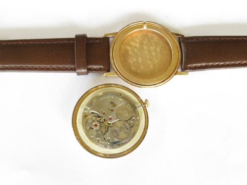 fig 2. Gents 9ct gold Rotary wrist watch, 1968