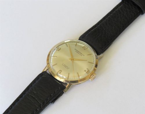fig 1. Gents 9ct gold Winegartens wrist watch, 1966