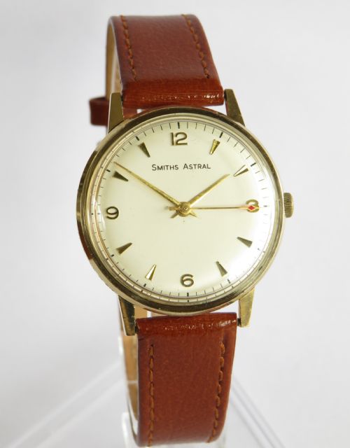 fig 1. Gents 9ct gold Smiths Astral wrist watch, 1969