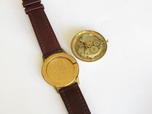 fig 2. Gents 9ct gold Rotary wrist watch, 1965