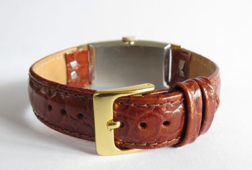 fig 2. 1941 Bulova mid-size wrist watch