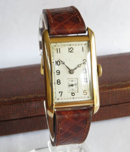 fig 1. Gents 9ct gold Rotary wrist watch, 1930