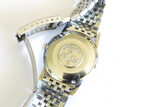 fig 2. Gents Omega Seamaster automatic wrist watch, 1960