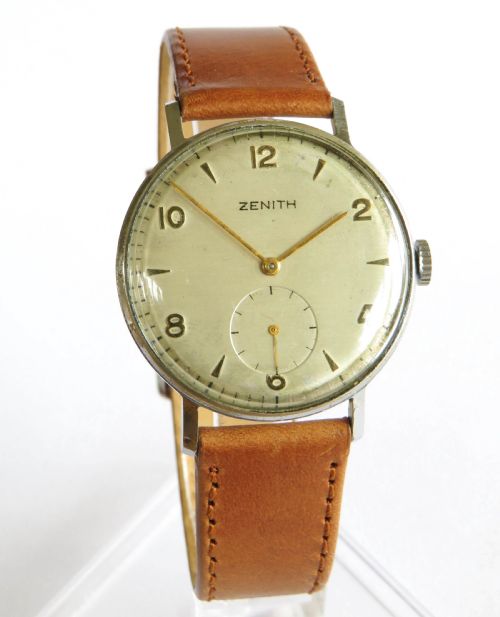 fig 1. Gents WW2 era Zenith wrist watch