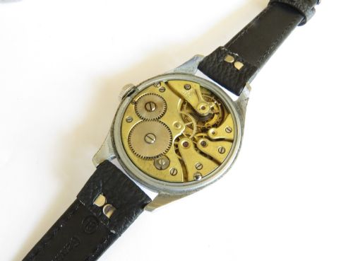 fig 2. Gents 1950s large Cyma wrist watch