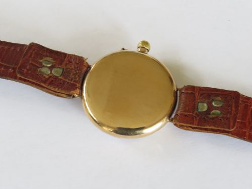 fig 3. Gents 9ct gold Borgel cased wrist watch, 1923