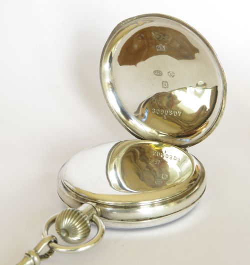 fig 2. Silver 1917 Koh-I-Noor pocket watch and chain