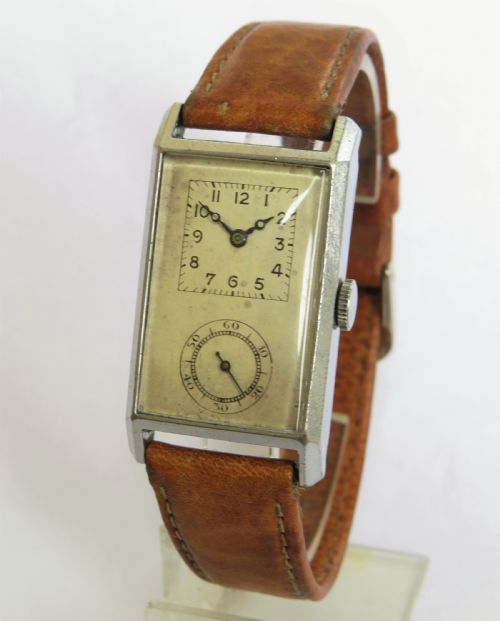 fig 1. 1940s Helvetia doctor’s watch