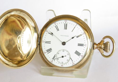 Antique 1903 Waltham Hunter Pocket Watch.