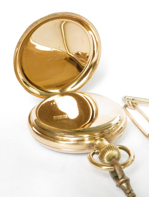 fig 2. Record Dreadnought ‘Trenton’ pocket watch and chain
