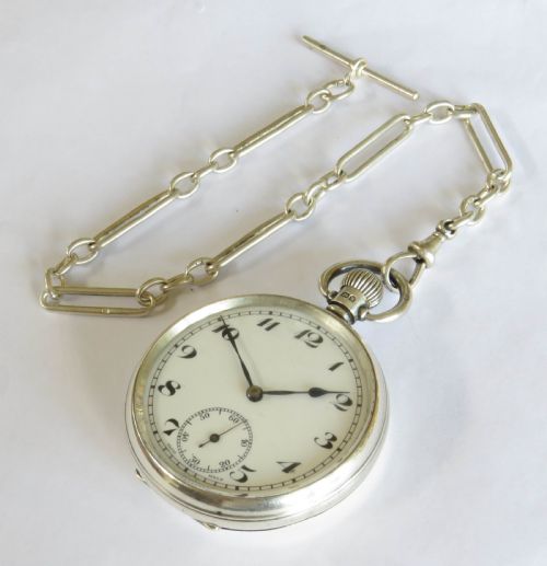 fig 1. Antique silver Uno pocket watch and chain
