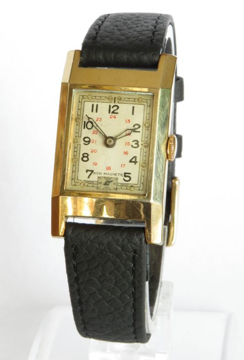 Mid-size Art Deco Rotary Wrist Watch
