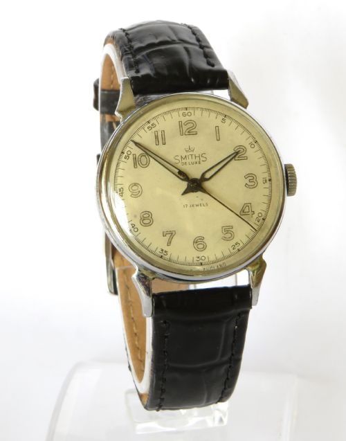 fig 1. Gents 1950s Smiths De Luxe wrist watch