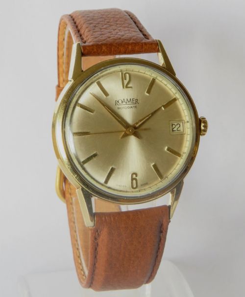 fig 1. 1950s Roamer Rotodate wrist watch