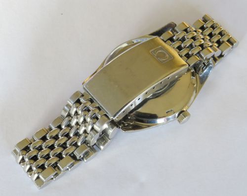 fig 2. Gents Omega Seamaster automatic wrist watch, 1962