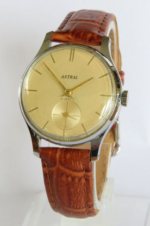 Gents / Mens 1960s Smiths Astral Wrist Watch