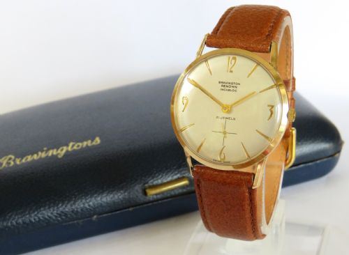 Gents 9ct Gold Bravingtons Renown Wrist Watch, 1964