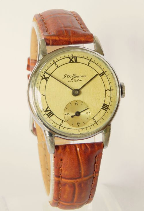 fig 1. Gents 1950s Smiths wrist watch for J W Benson