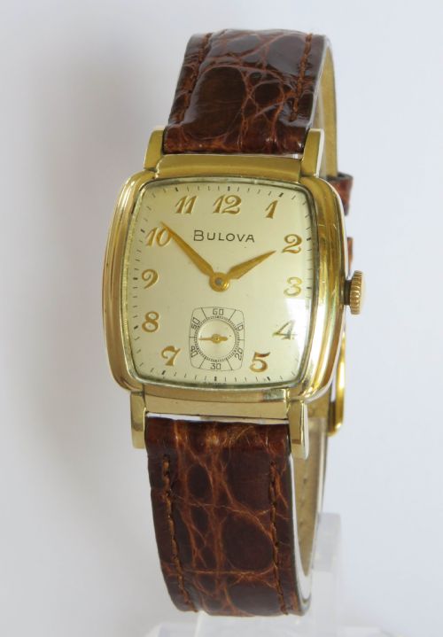 Mid-size 1959 Bulova Senator Wrist Watch