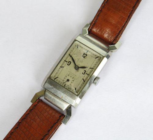 fig 1. Rare 1930s Universal Geneve wrist watch