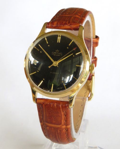 Gents 1950s Smiths De Luxe Wrist Watch