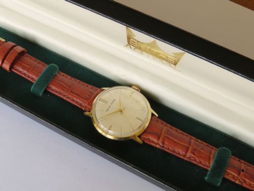 fig 1. Gents 1960s Smiths Astral wrist watch