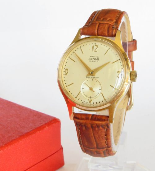 fig 1. Gents Smiths Astral wrist watch, box & paperwork