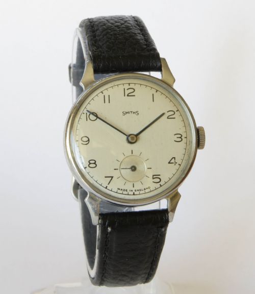 fig 1. Gents 1940s Smiths wrist watch