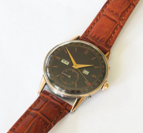 fig 1. Gents 1940s Movado Calendograf wrist watch