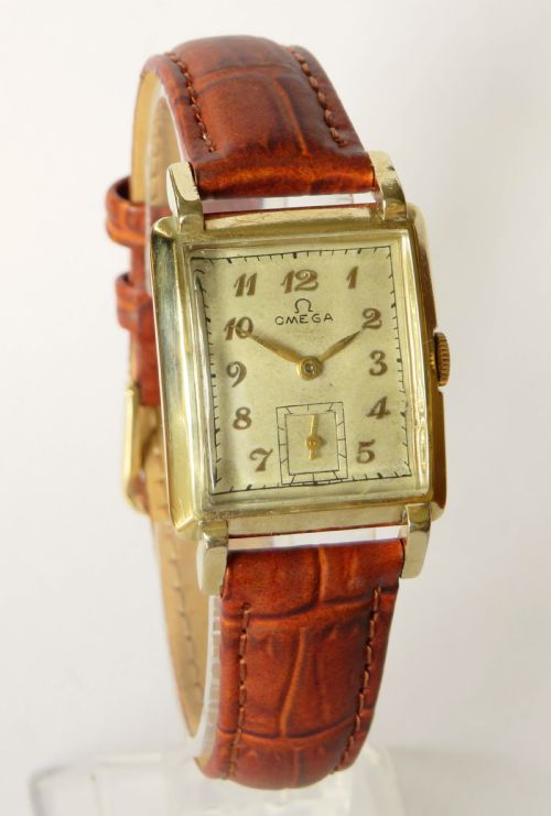 fig 1. Gents Omega wrist watch, 1947