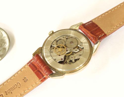 GENTS JUNGHANS WRIST WATCH C1950 - ADDITIONAL PHOTO 2