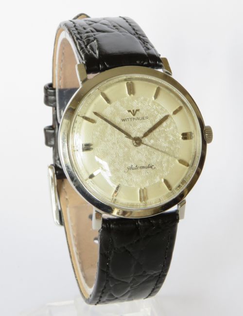 GENTS 1960S WITTNAUER WRIST WATCH - ADDITIONAL PHOTO 1